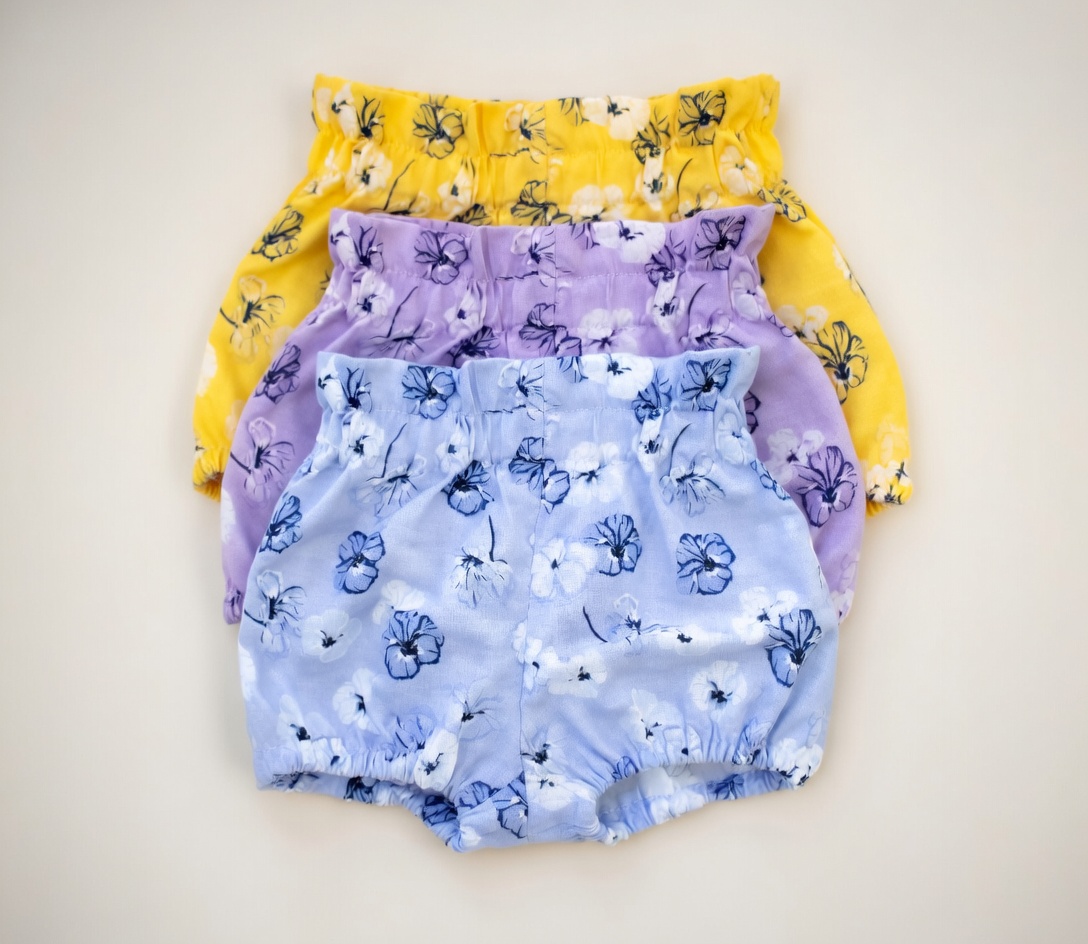 Easy Bloomer Pants Sewing Pattern: Baby & Kids Sizes (PDF Pattern) - Image 2